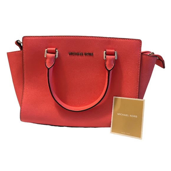 Michael Kors Handbags - Michael Kors coral satchel crossbody bag